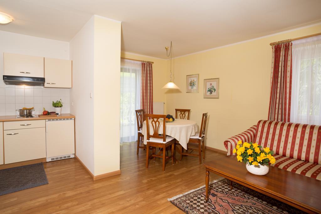 Residence Volkmar Postal / Burgstall Екстериор снимка