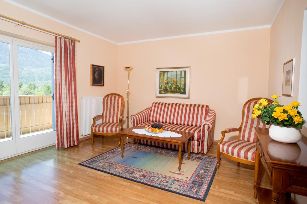 Residence Volkmar Postal / Burgstall Екстериор снимка